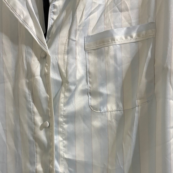 NWT Satin Striped Pajama Set in Blue and White - Picture 4 of 7